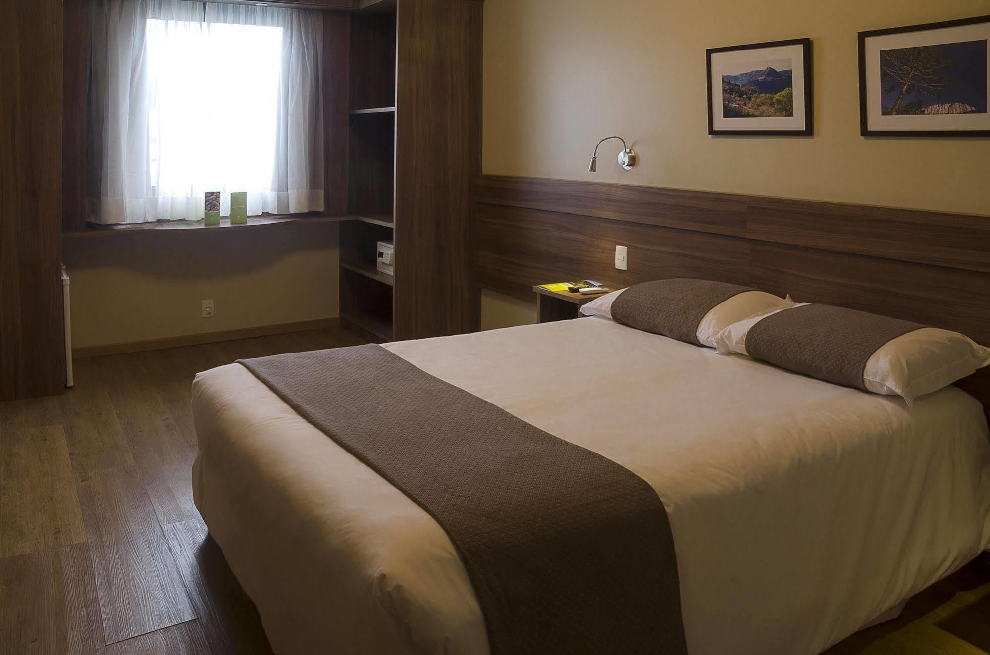 Hotel Laghetto Viale Γκραμάντο Εξωτερικό φωτογραφία